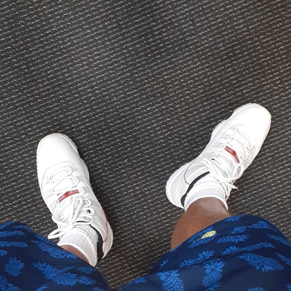 Jordan 11 Size 10 🎆🗯🗯🗯